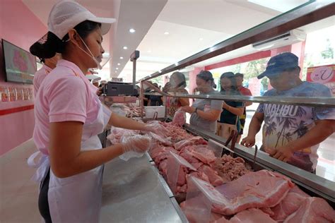 pork ban cebu pacific 2024 update today|Cebu governor extends ban on pigs, pork.